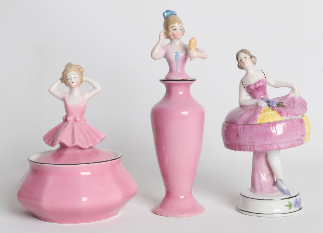 THREE CIRCA 1930 GERMAN PORCELAIN DRESSER ITEMS