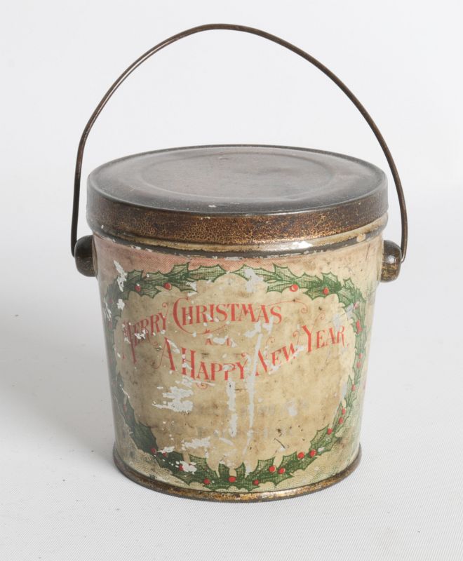 A VICTORIAN TIN LITHO CHRISTMAS CANDY PAIL