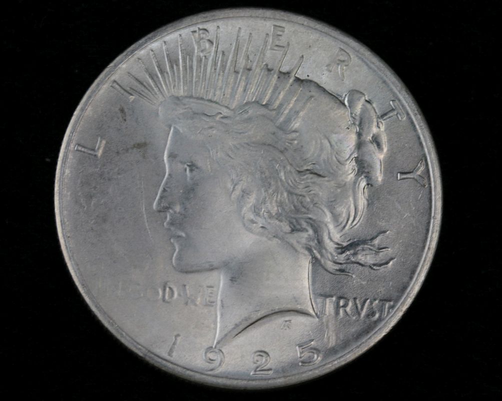 1925 (P) PEACE SILVER DOLLAR