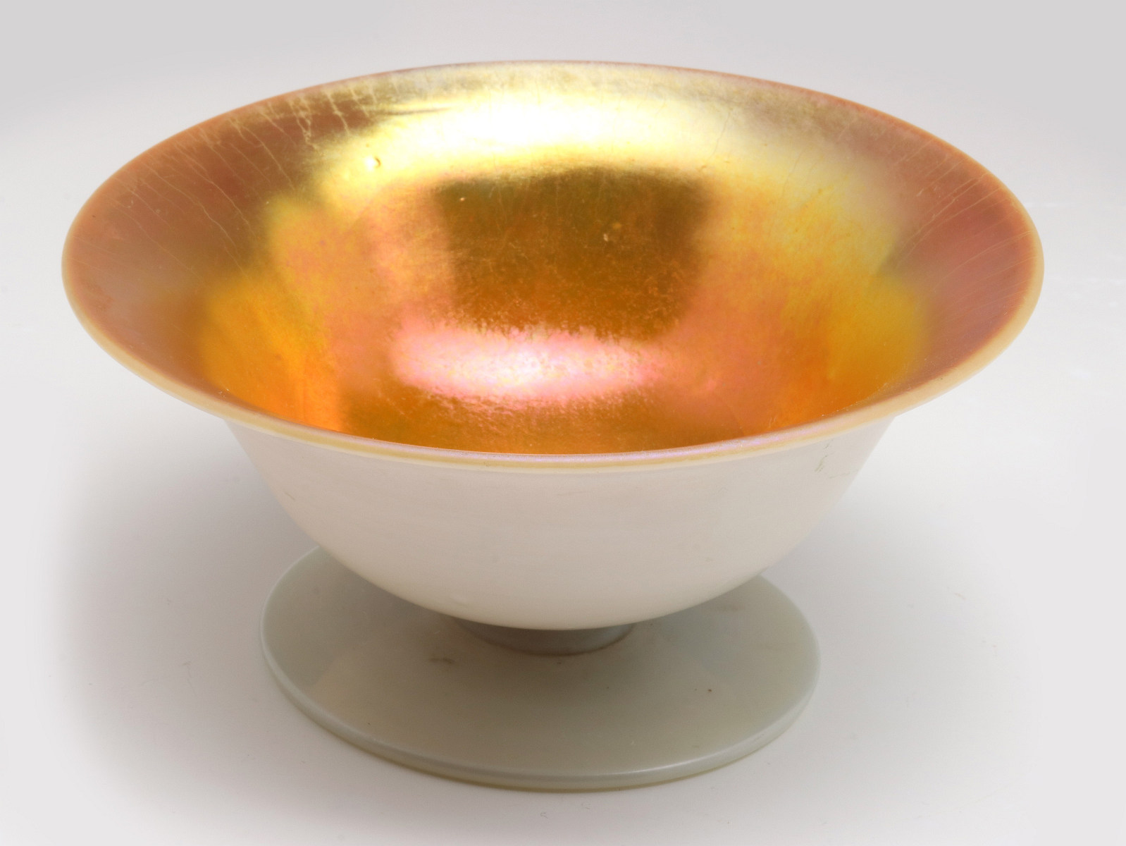 STEUBEN GOLD AURENE ON CALCITE ART GLASS COMPOTE