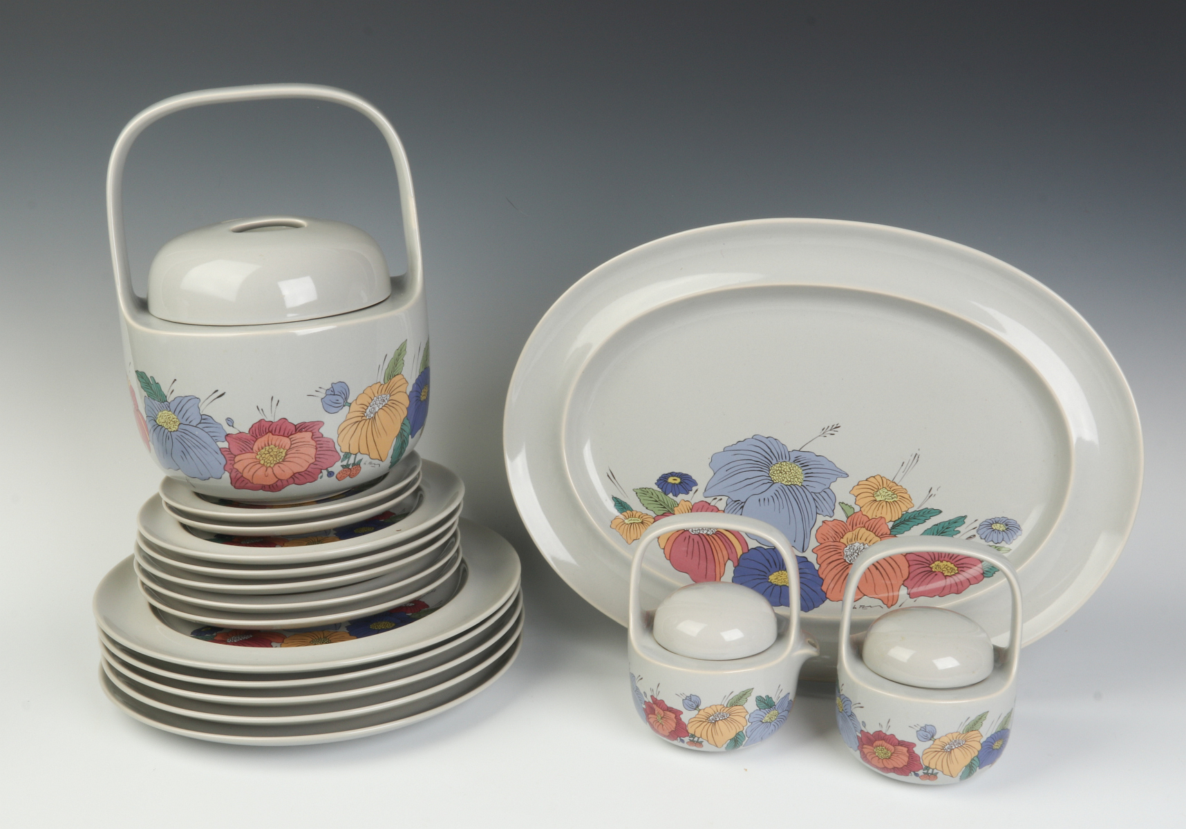 ROSENTHAL STUDIO LINE MODERN DESIGN CHINA SERVICE