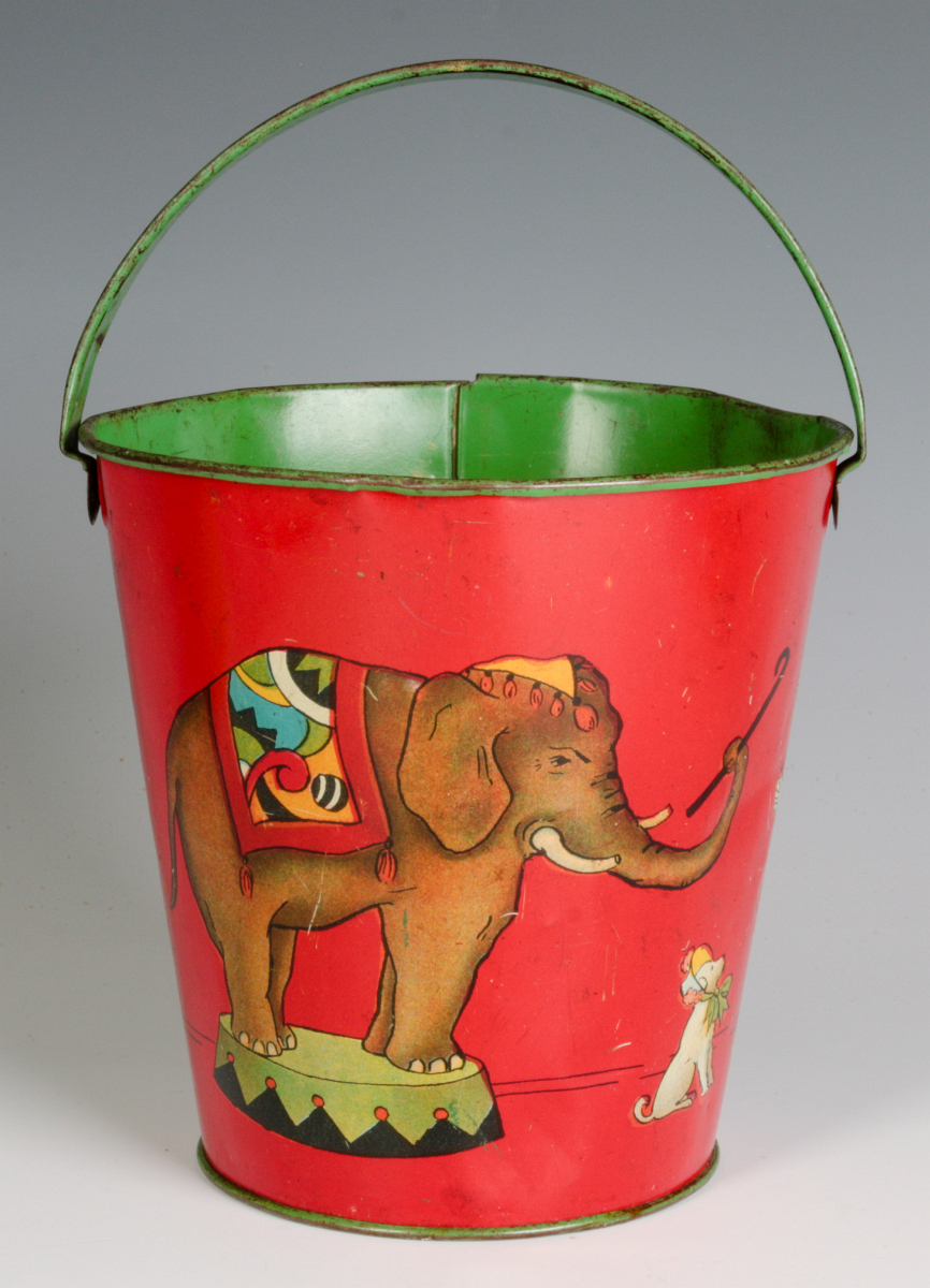 A CIRCUS THEME CHILD'S TIN LITHO SAND PAIL C. 1920