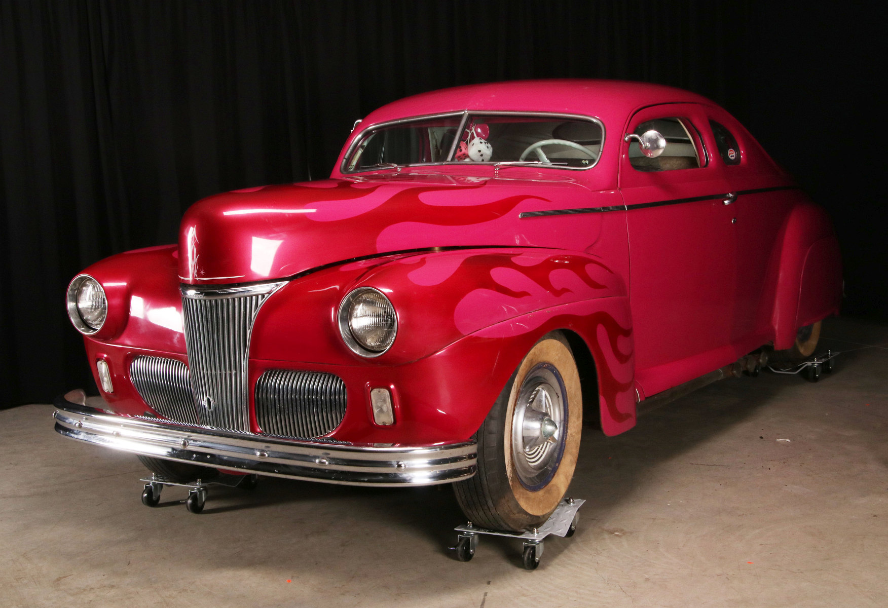 AN AWARD-WINNING CUSTOM CHOPPED 1941 FORD COUPE