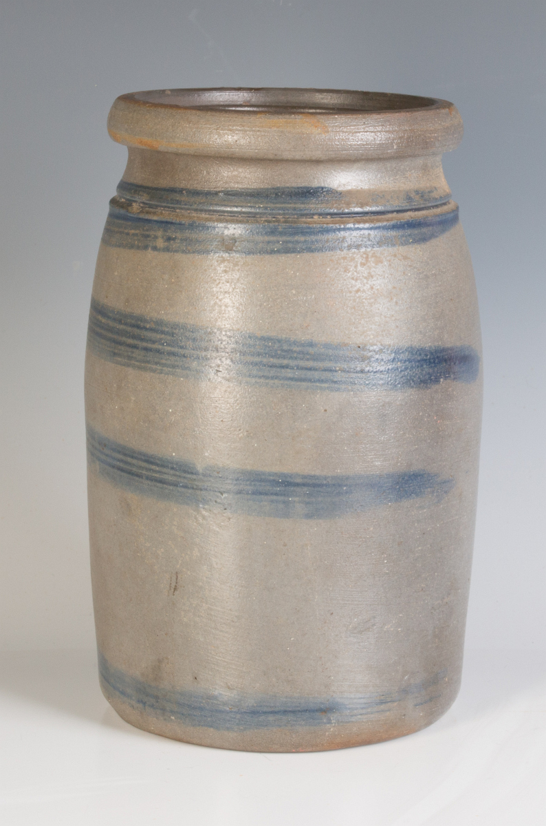 A 19TH C. BLUE DECORATED STONEWARE CANNING JAR