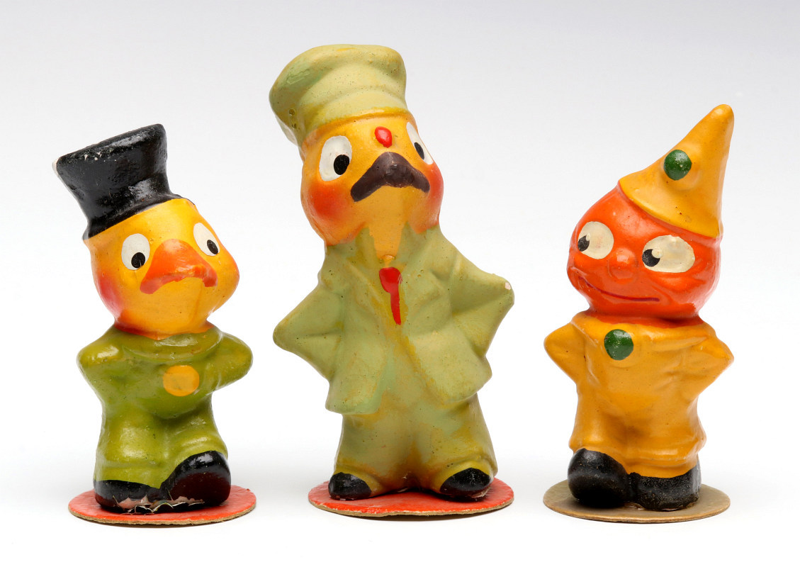 THREE GERMAN PLASTER NOVELTY FIGURES