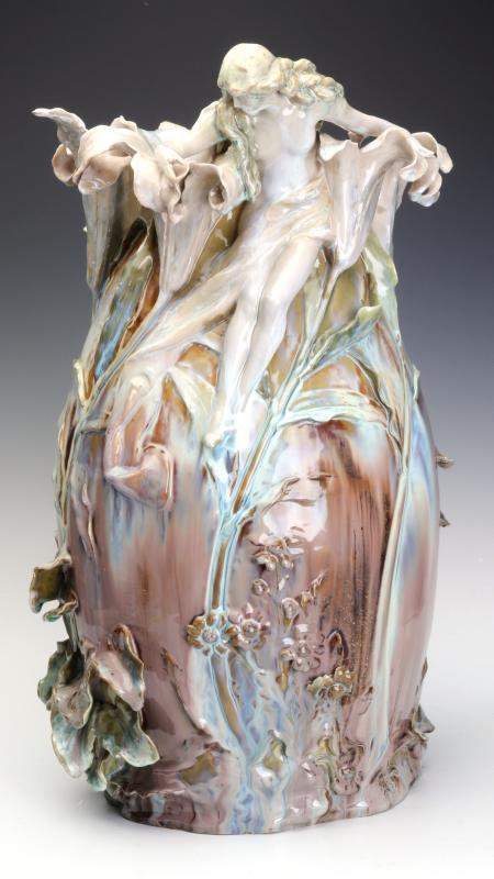 AN IMPRESSIVE 18-INCH FRENCH ART NOUVEAU POTTERY VASE