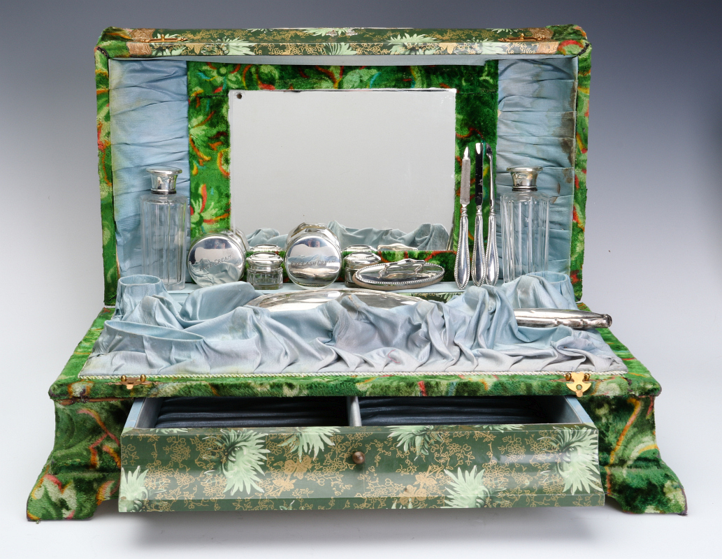 A STERLING DRESSER SET IN ELABORATE CELLULOID CASE