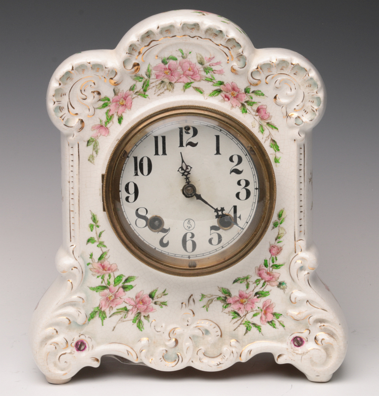 AN ANTIQUE CHINA CASE CLOCK