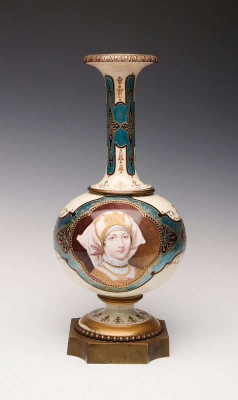 A CONTINENTAL PORCELAIN PORTRAIT VASE WITH BRONZE