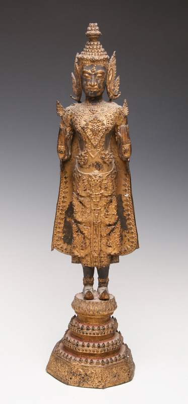 AN 18TH / 19TH CENT THAI STANDING FIGURE OF BUDDHA