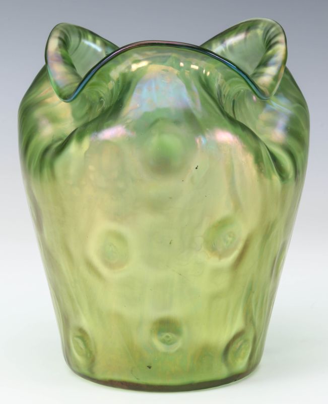 AUSTRIAN ART GLASS ATTRIBUTED AS LOETZ CRETA RUSTI