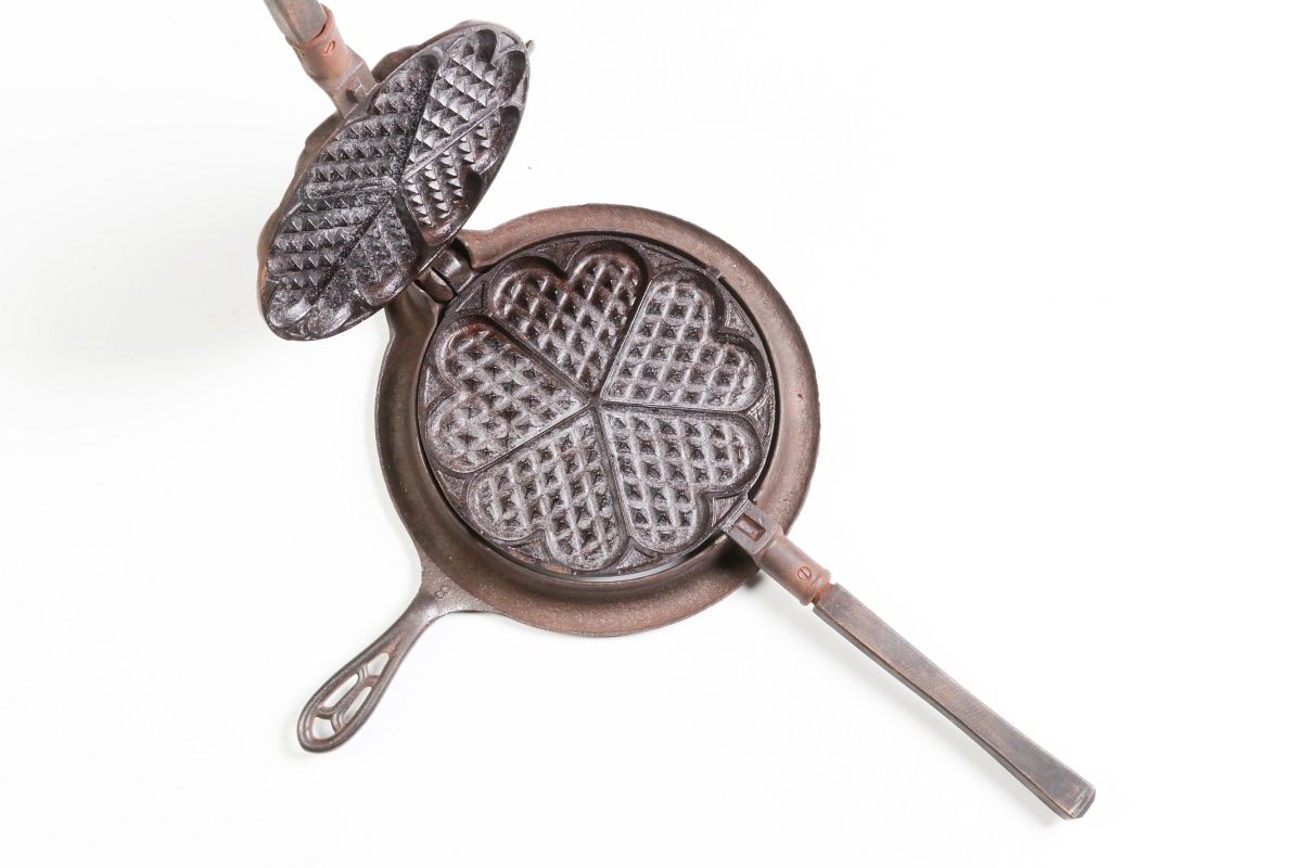 UNUSUAL CAST IRON - HEART WAFFLE & TOPEKA GRIDDLE