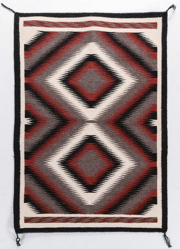 A GOOD, LATE 20TH CENTURY EYE DAZZLER NAVAJO RUG