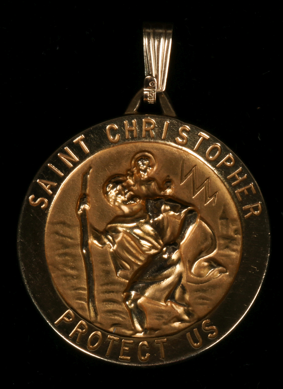 #6546: A 14K GOLD ST. CHRISTOPHER MEDAL