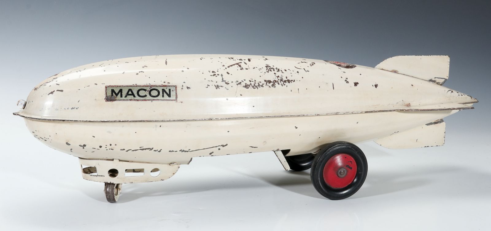 A CIRCA 1930s USS MACON STEELCRAFT TOY ZEPPELIN