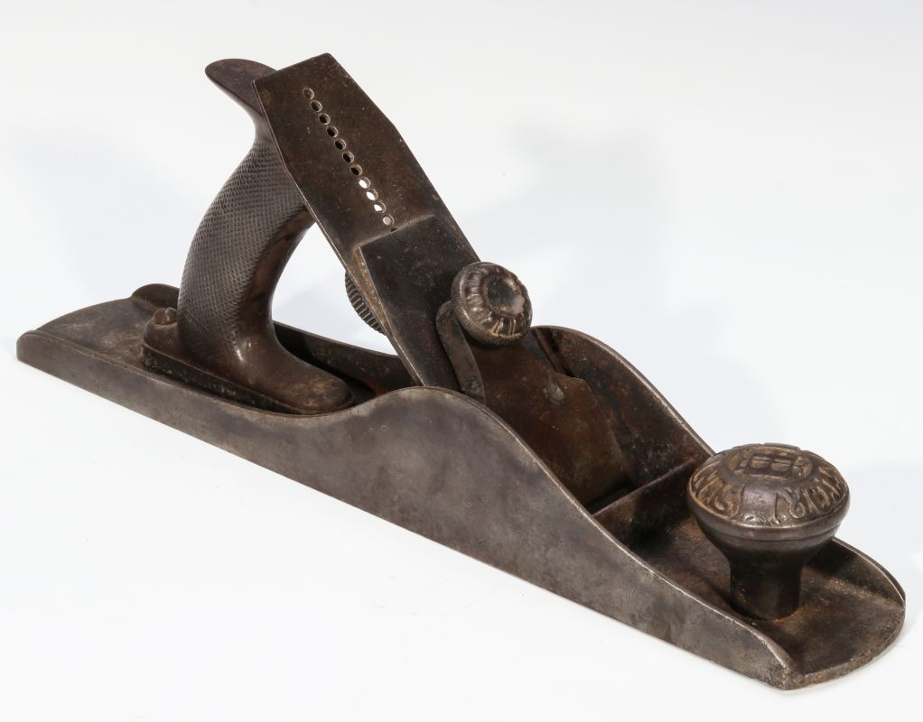 AN ANTIQUE VICTOR JACK PLANE