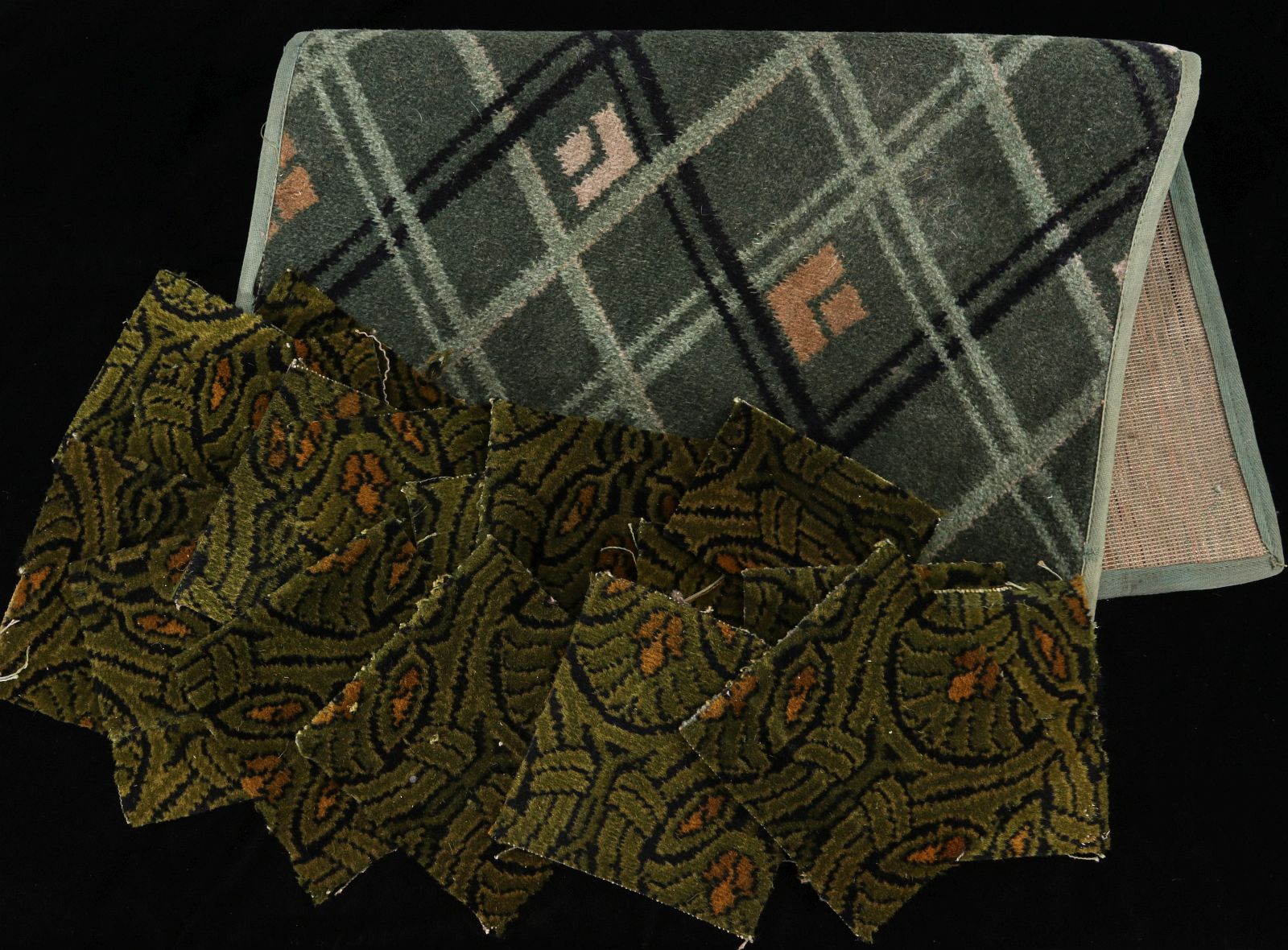 SAMPLES OF RAILROAD PASSENGER CAR FLOOR COVERINGS