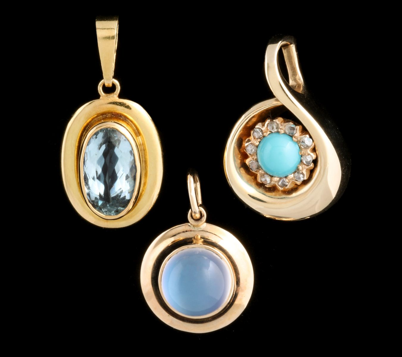 THREE 14K GOLD PENDANTS WITH GEMSTONES