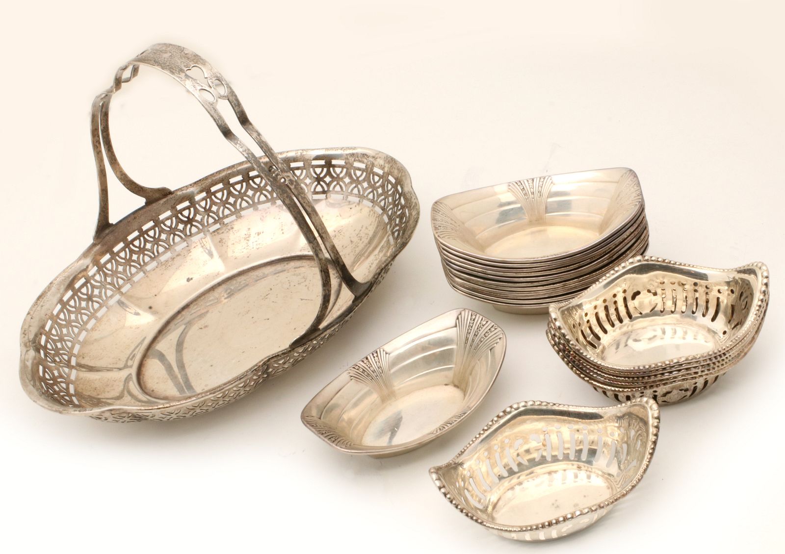 ESTATE STERLING SILVER: BASKET AND NUT DISH SETS