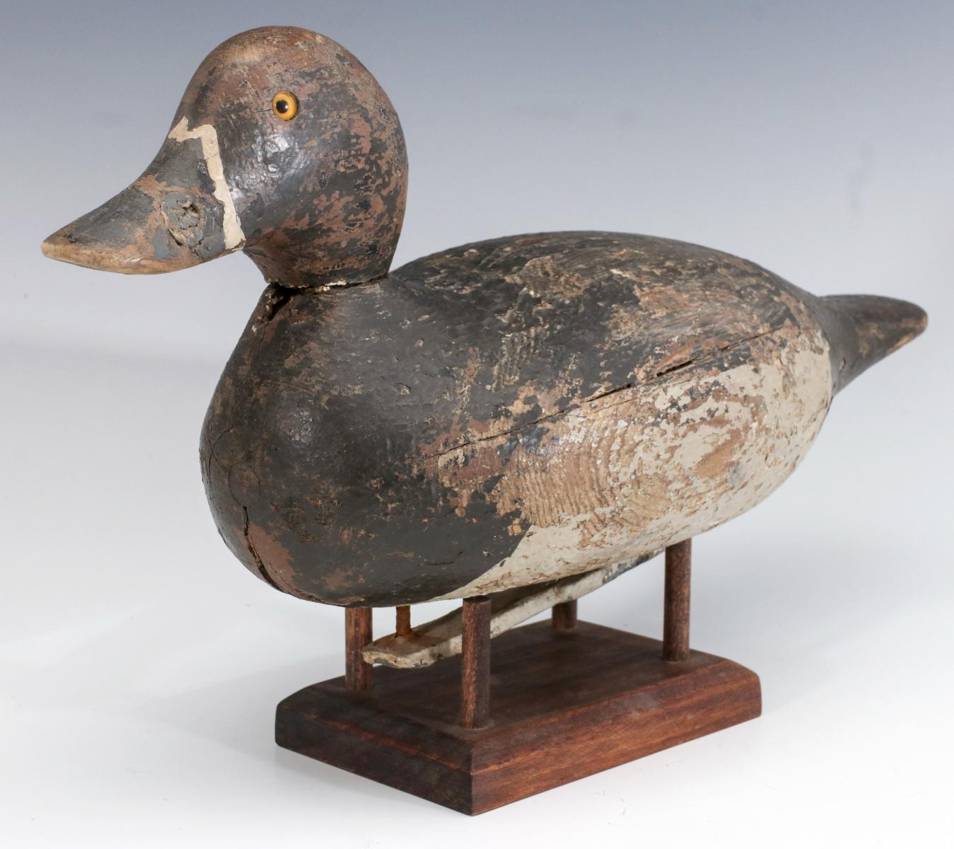 A MASON STANDARD GRADE BLUEBILL DRAKE DECOY