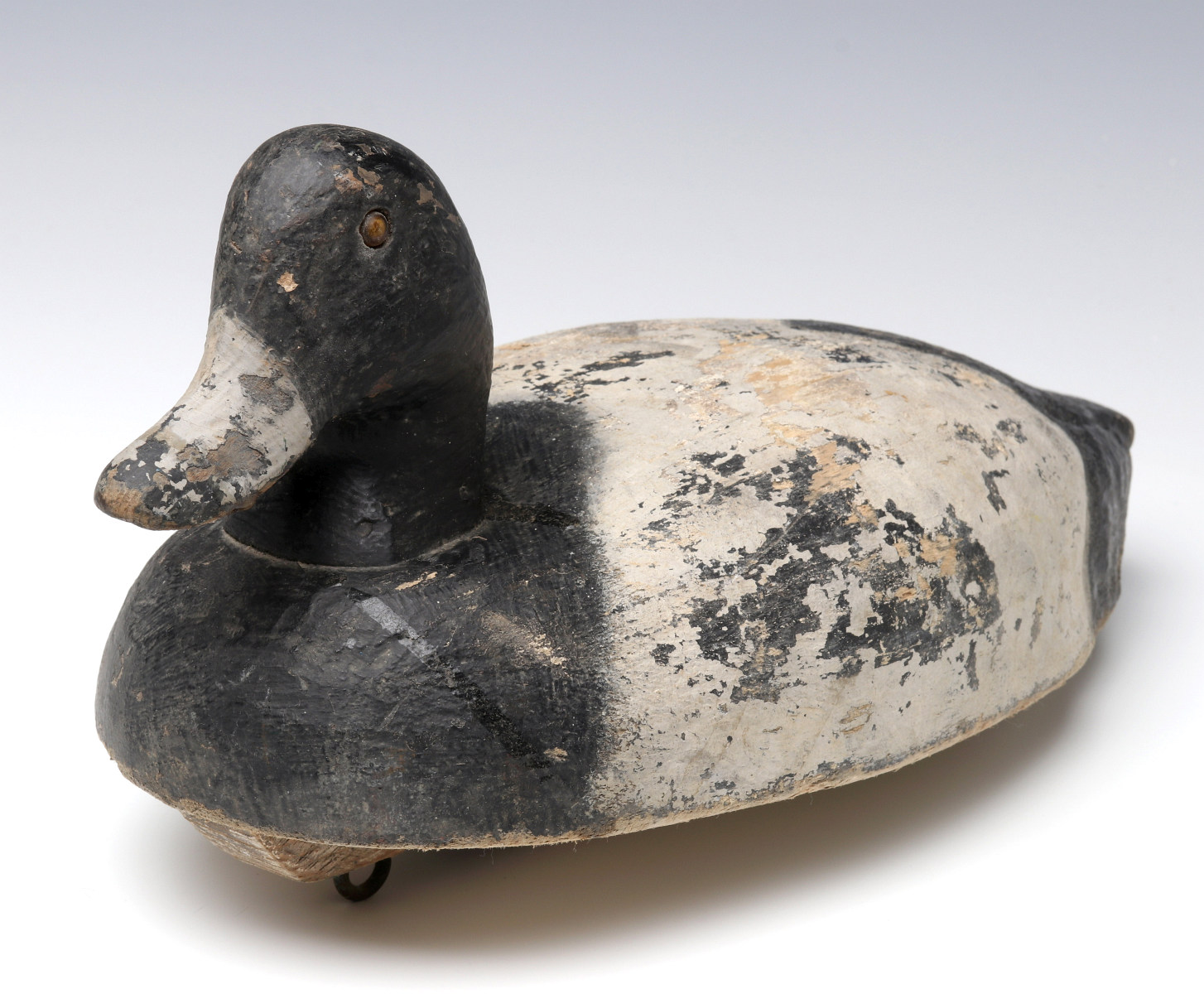 A SCAUP DRAKE WOOD DECOY ATTRIBUTED JIM PIERCE