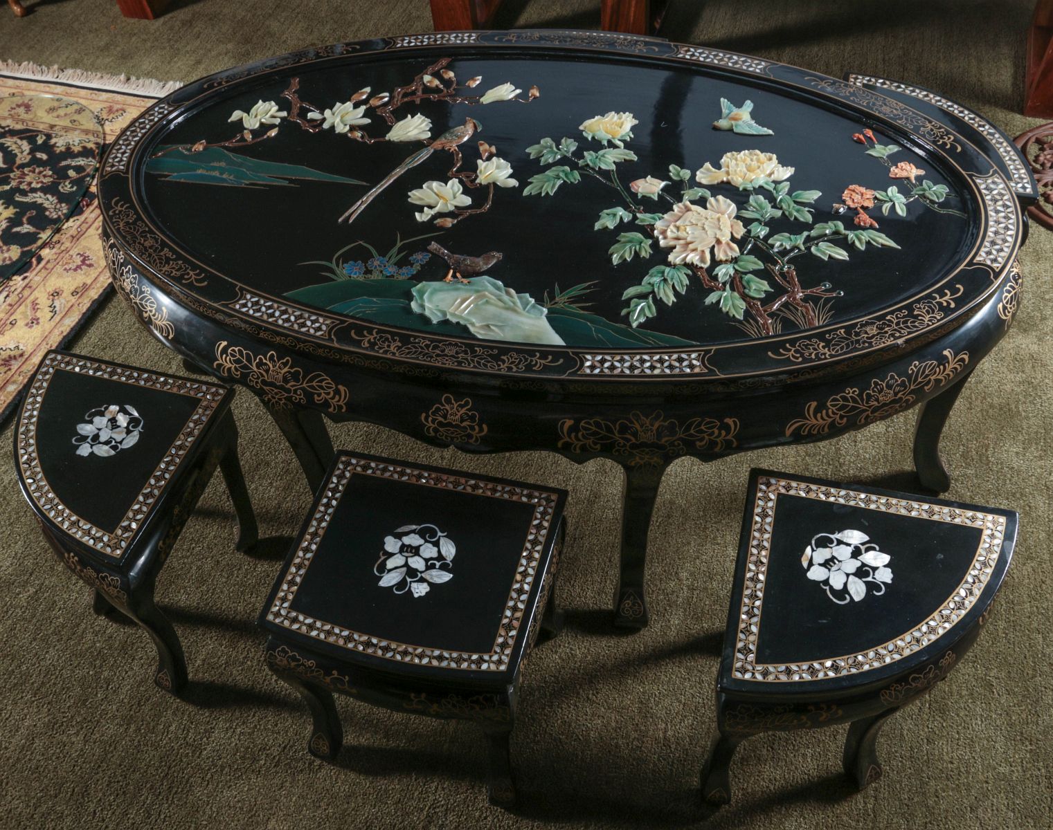 CHINESE LACQUER TABLE WITH SEMI-PRECIOUS APPLIQUE'