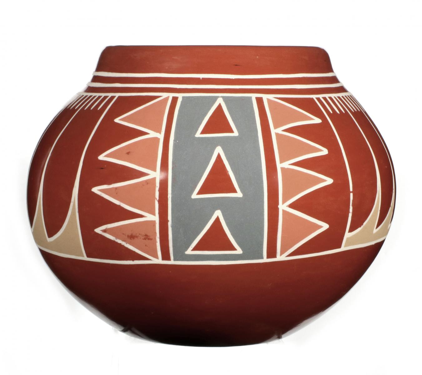 BELEN TAPIA (1935-1999) SANTA CLARA POTTERY JAR