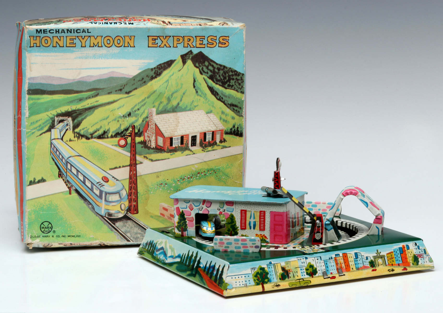 A MARX 'HONEYMOON EXPRESS' TIN LITHO WINDUP IN BOX