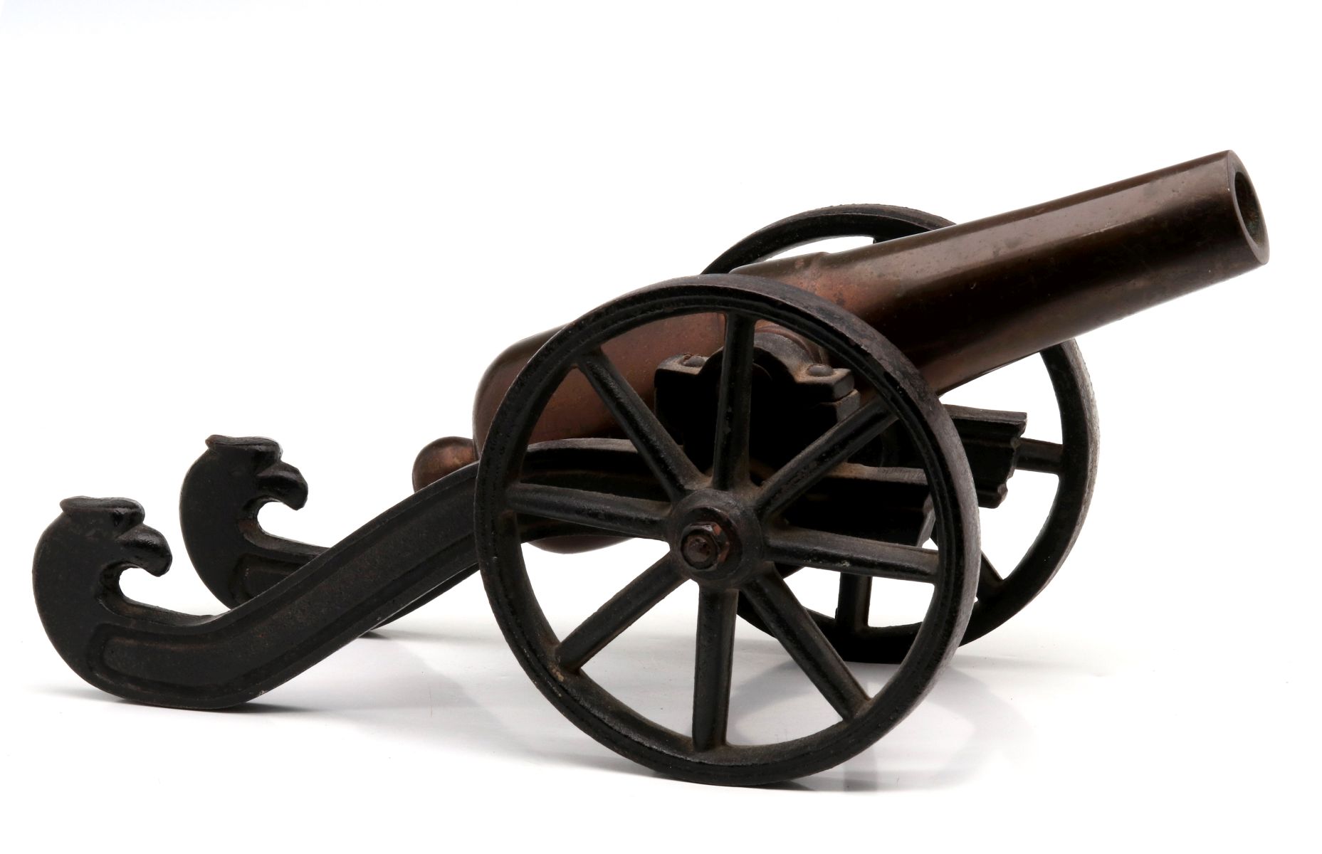 AN ANTIQUE CAST IRON AND BRONZE GUNPOWDER SIGNAL CANNON