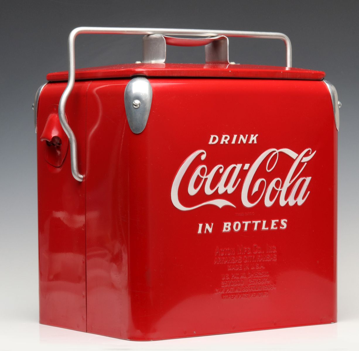 A 1950s COCA-COLA PICNIC COOLER