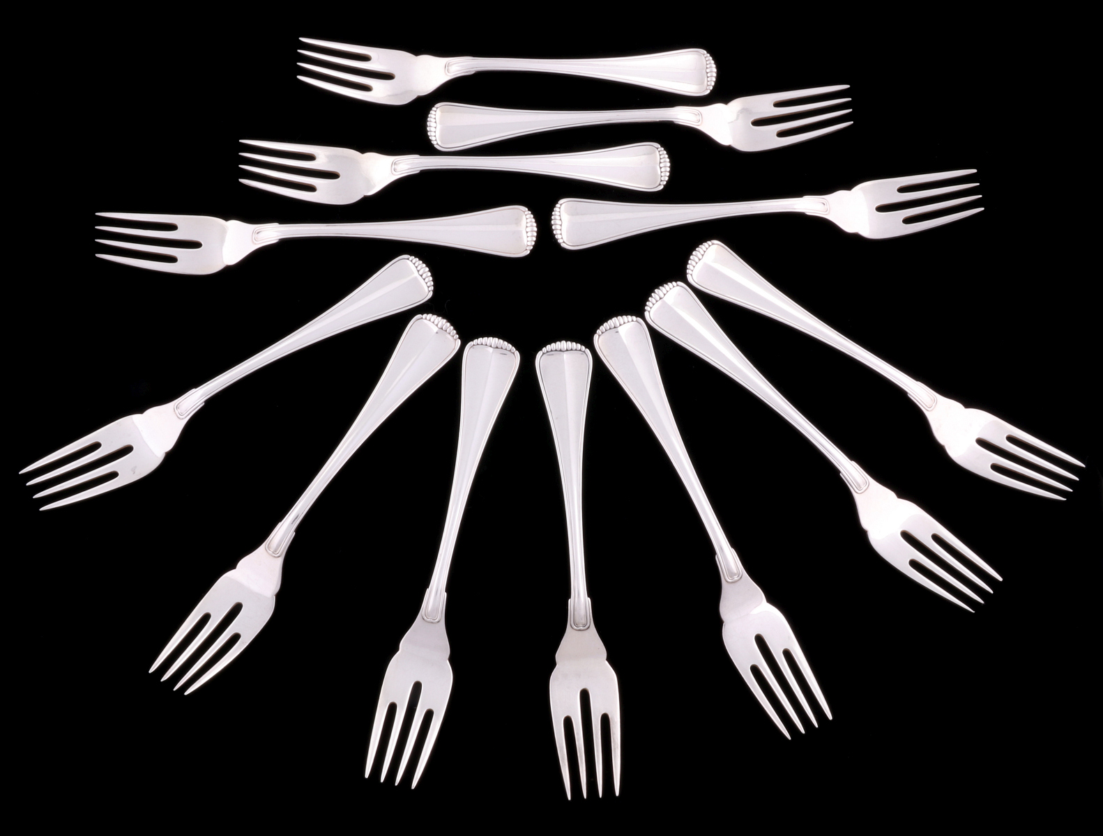 A BUCCELLATI 'MILANO' PATTERN STERLING FLATWARE SERVICE