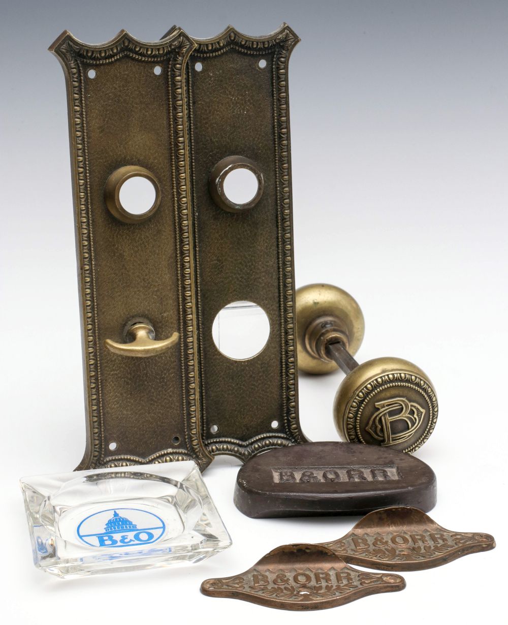 BALTIMORE AND OHIO ADVERTISING DOOR OBJECTS CIRCA 1920