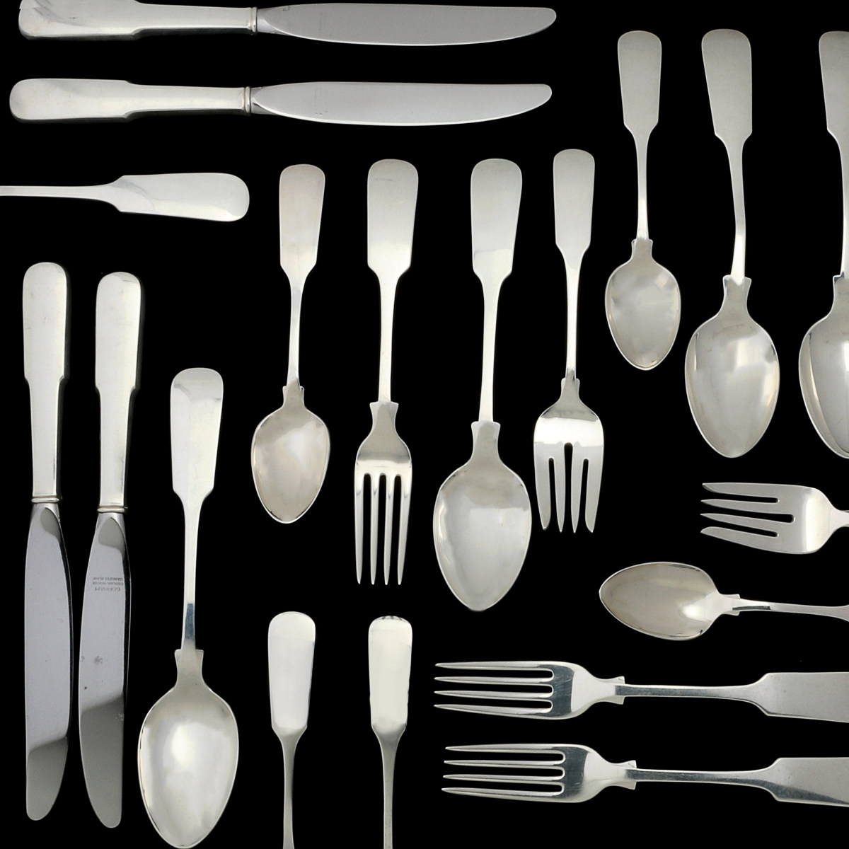 A GORHAM 'OLD ENGLISH TIPT' STERLING FLATWARE SERVICE