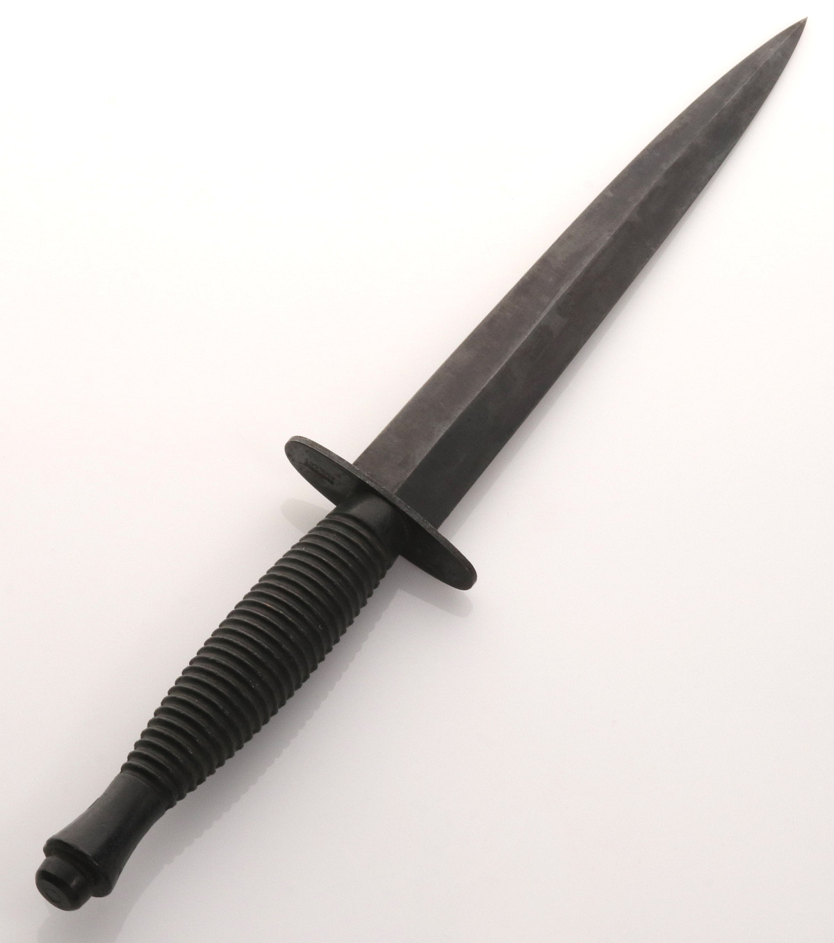 WWII BRITISH FAIRBAIRN-SYKES STILETTO FIGHTING KNIFE