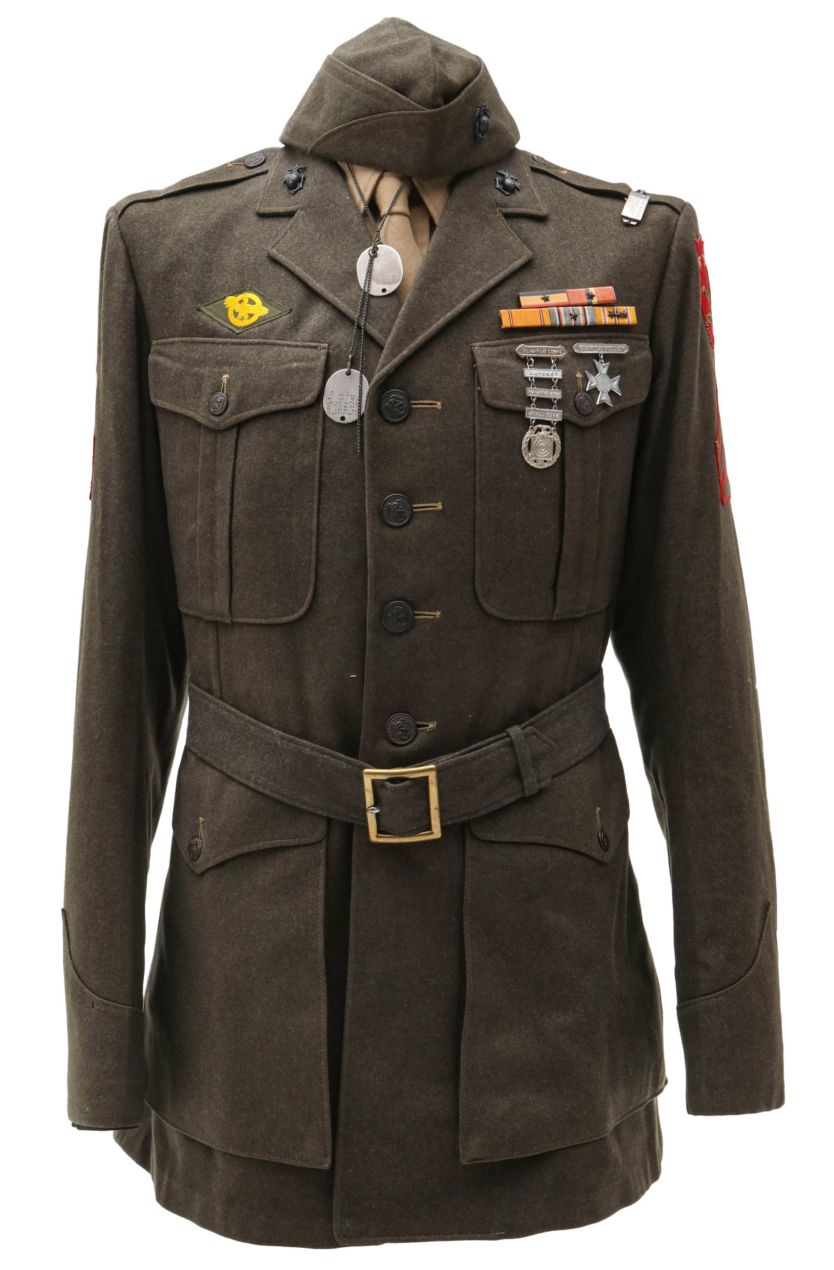 S. SGT. CARL DAHLIN USMC UNIFORM AND GROUPING