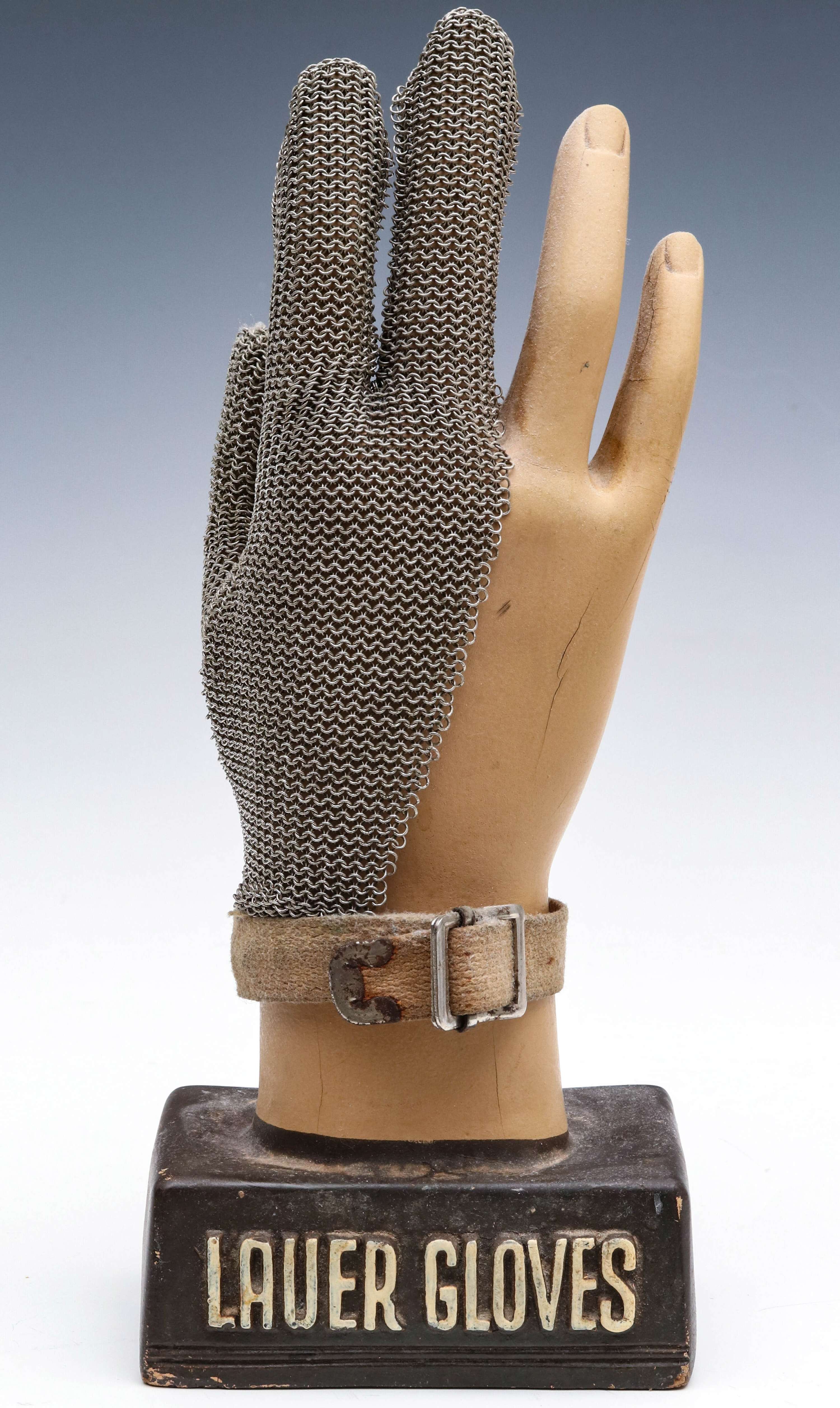 COMBINED LOT: HAND DISPLAY AND FISH CLEANING GLOVE