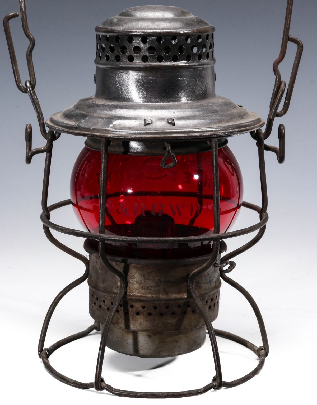 DENVER & RIO GRANDE WESTERN R.R. RED GLOBE LANTERN