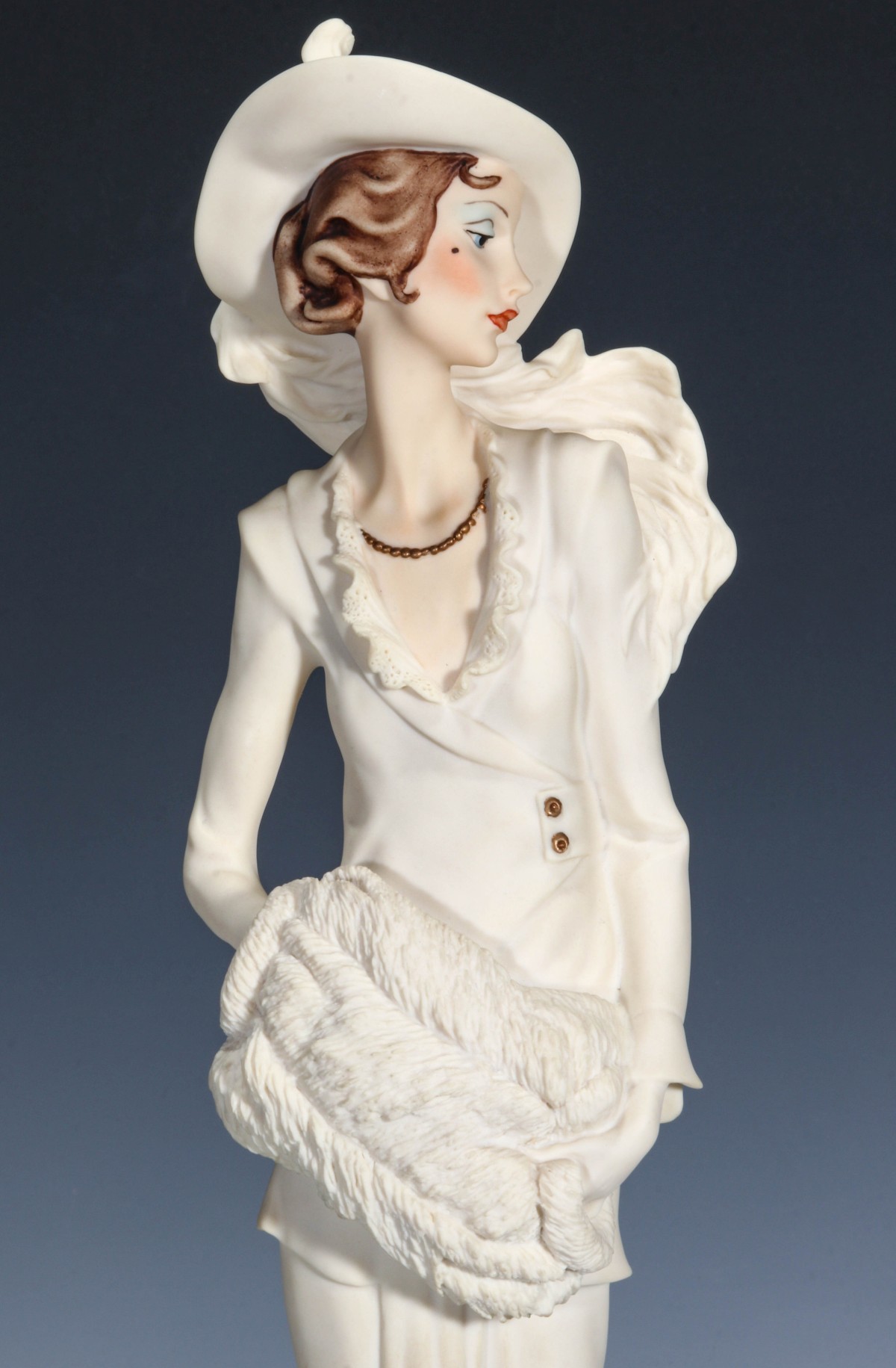 GIUSEPPE ARMANI LTD. ED. SCULPTURE 'LADY WITH MUFF'