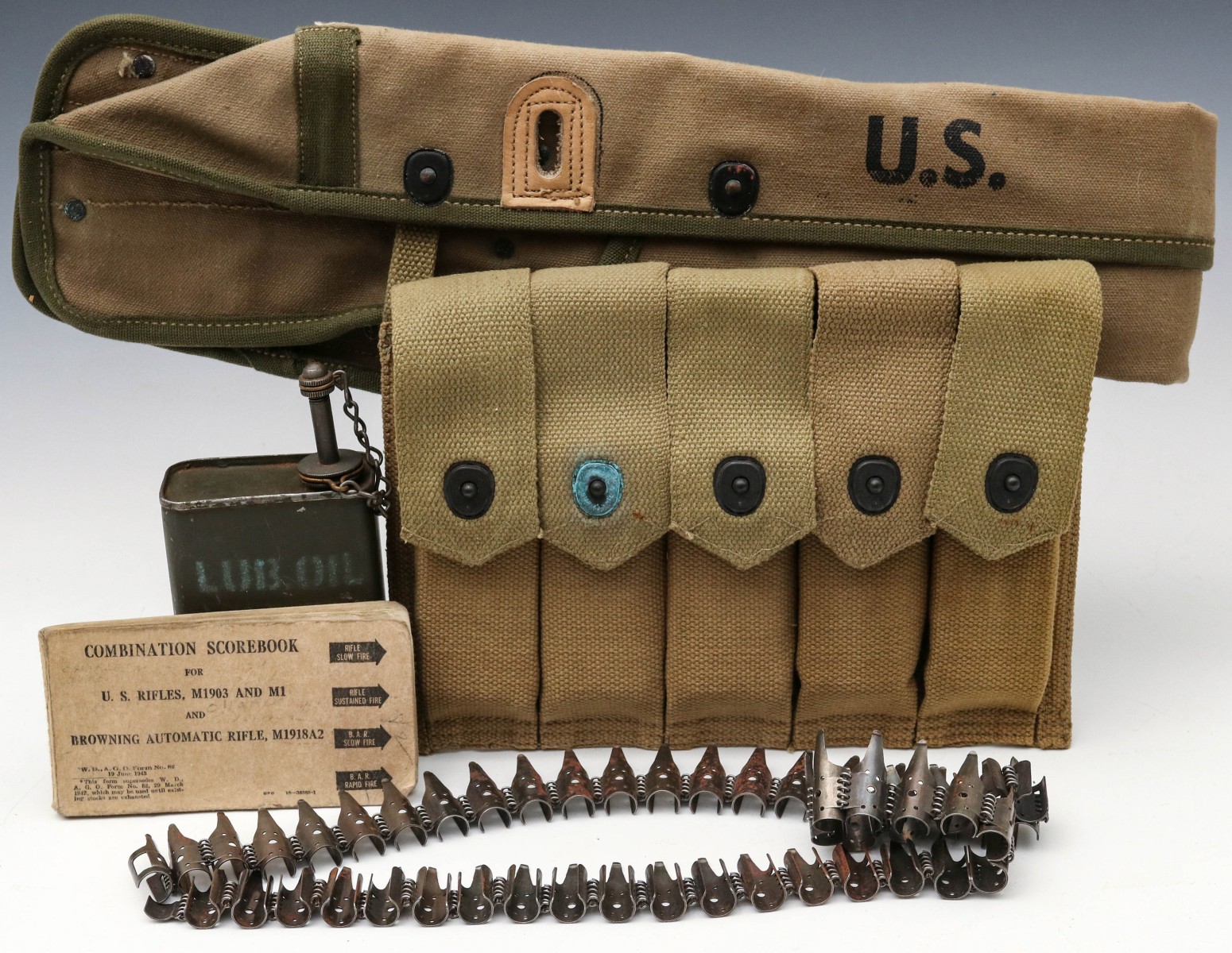 US WWII CARBINE SCABBARD, MAGAZINE POUCHES ETC