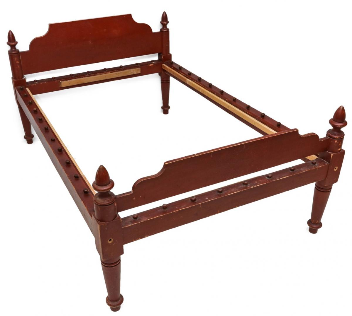 AN EARLY 19TH C. AMERICAN ROPE BED IN OLD RED STAIN