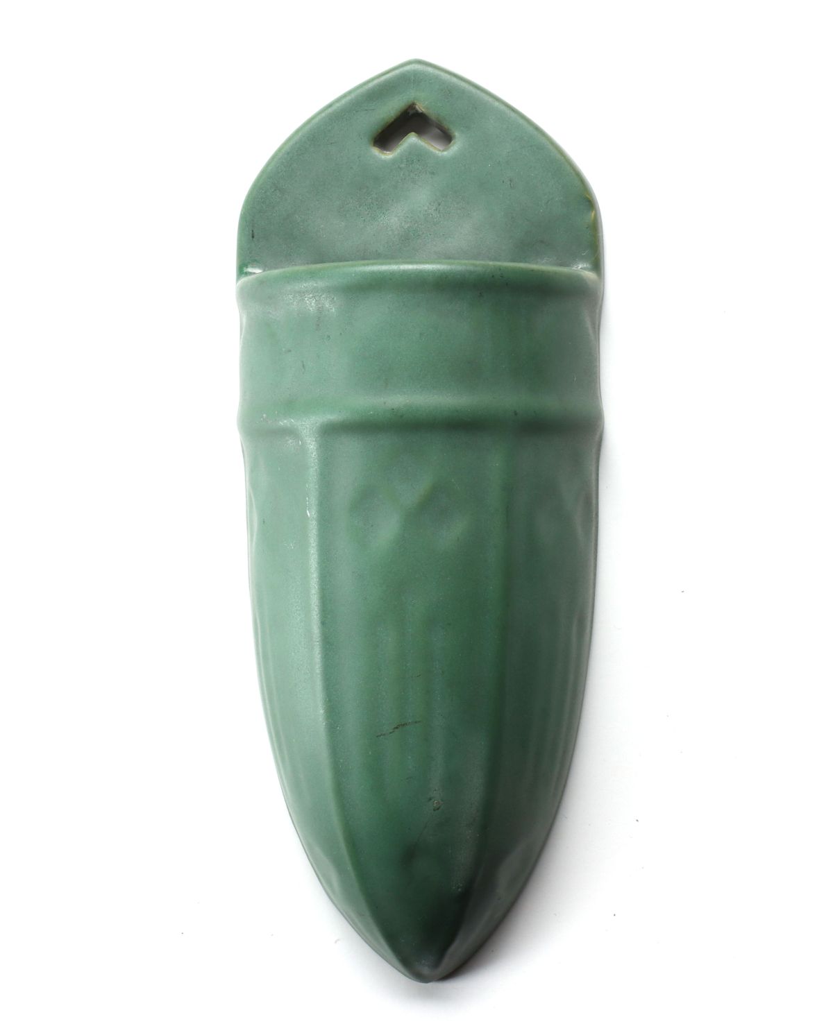 A GOOD ROSEVILLE GREEN MATTE ART POTTERY WALL POCKET