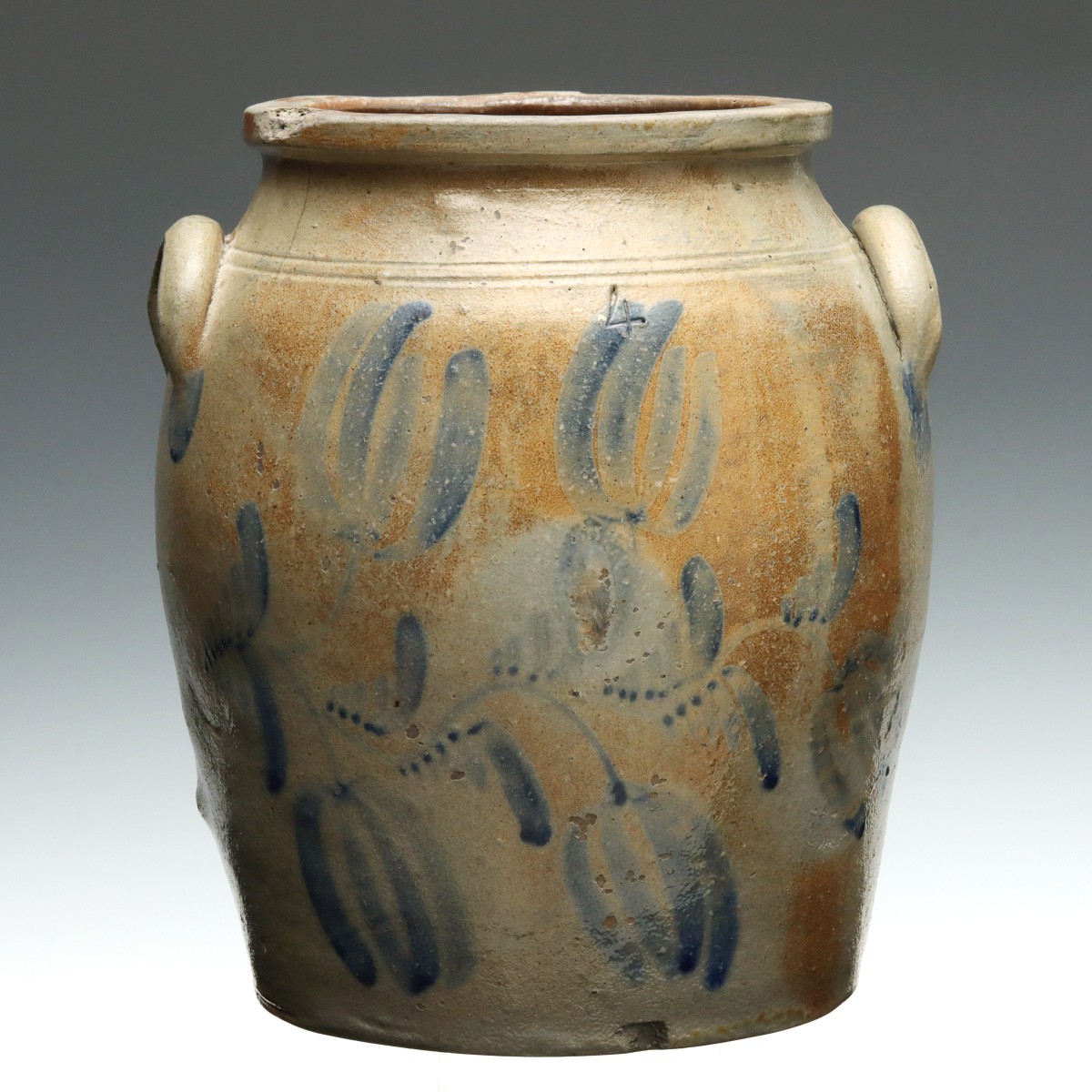 A 19TH C AMERICAN SEMI-OVOID BLUE DECORATED STORAGE JAR