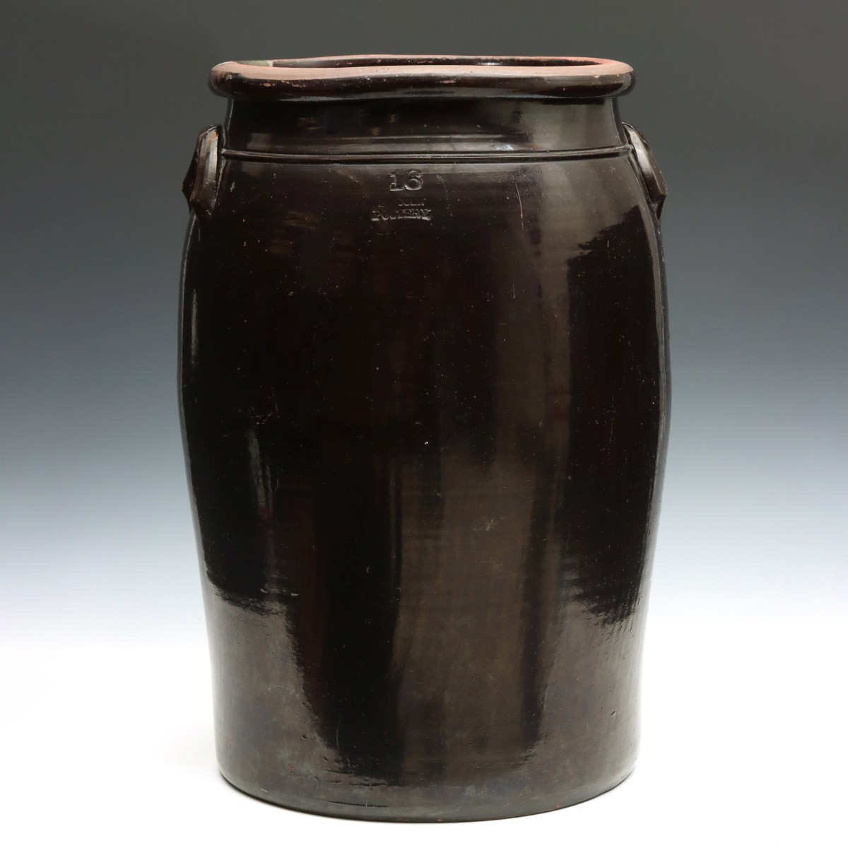 A RARE 16 GALLON STORAGE JAR SIGNED LINCOLN POTTERY