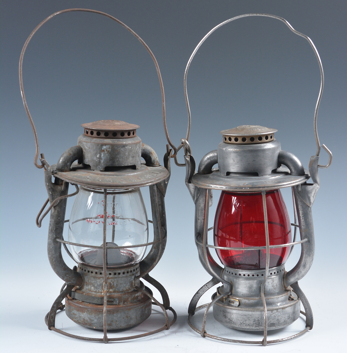 DIETZ VESTA LANTERNS FOR C.C.C.&ST.L. AND U.R.R.