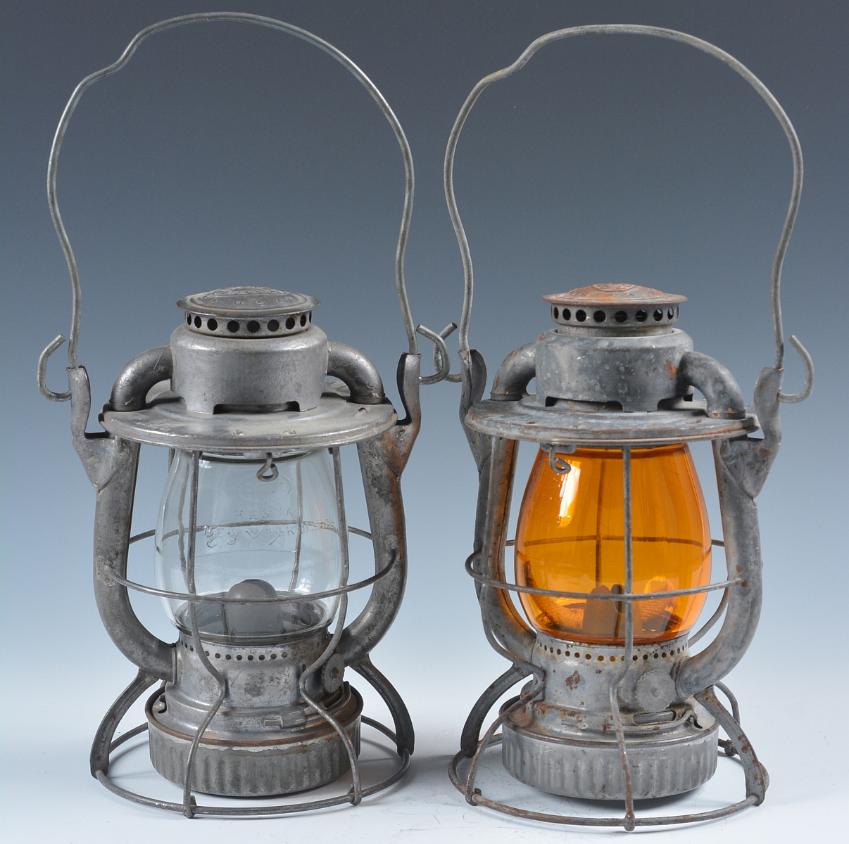 DIETZ VESTA RR LANTERNS FOR N.Y.C.S. AND N.Y.N.H.&H.