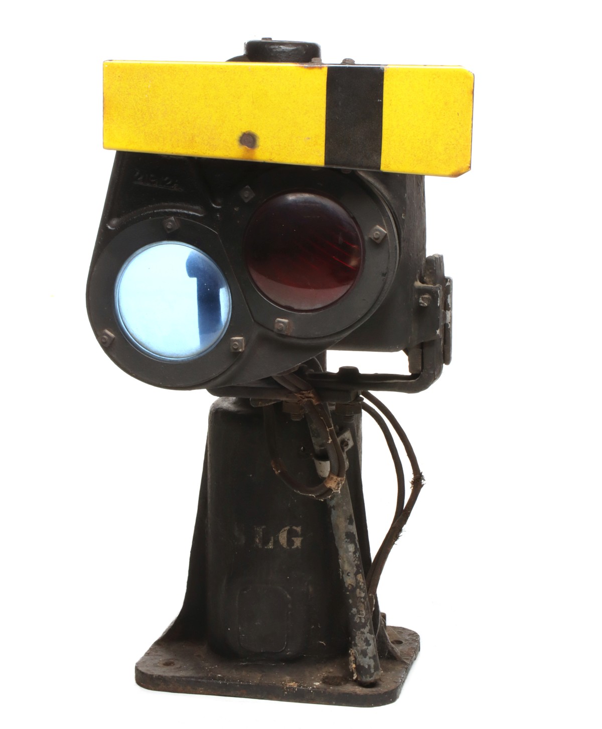 A DWARF DUAL LENS ELECTRIC RAIL YARD SEMAPHORE