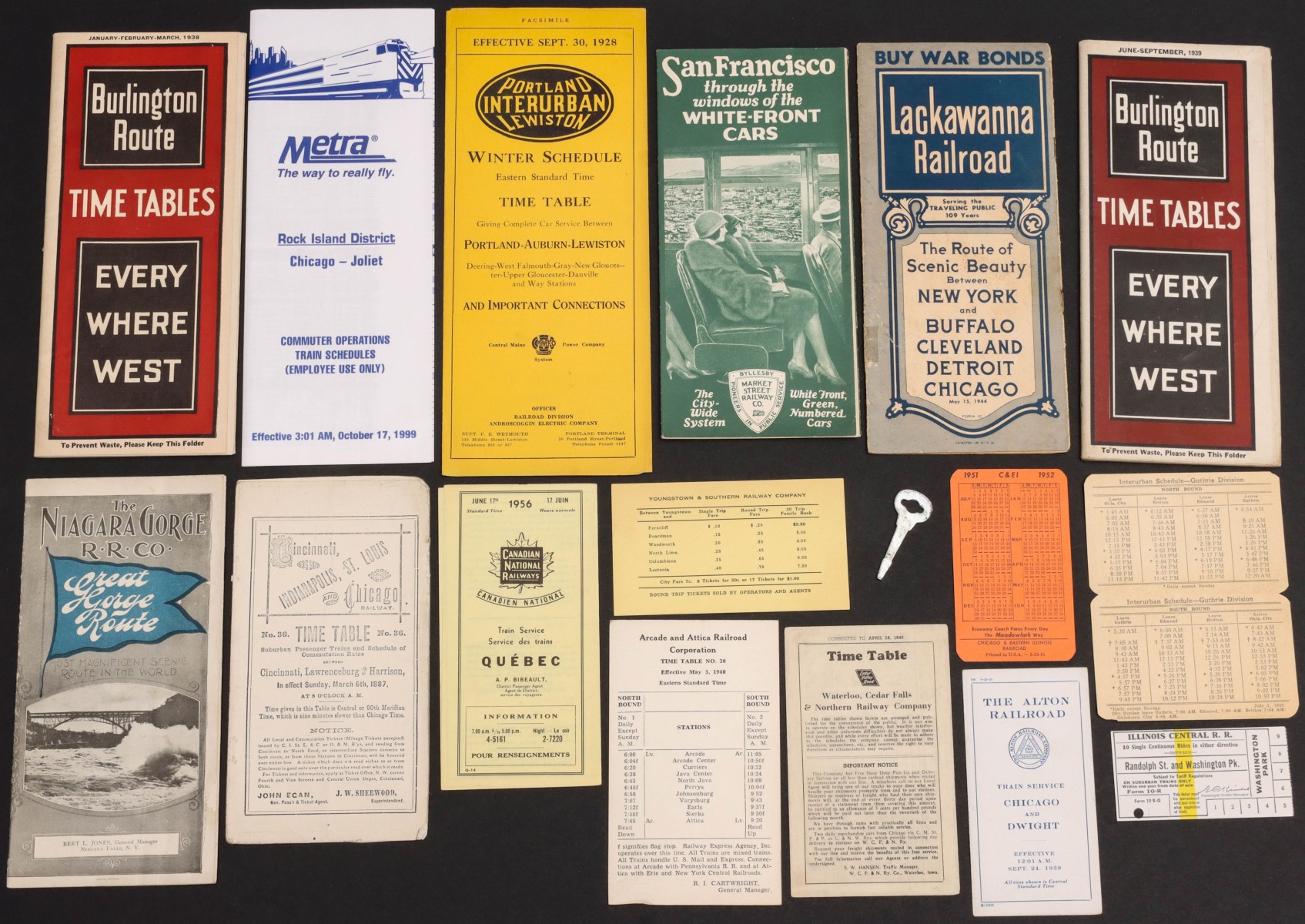 MORE THAN 80 PCS OF RAILROADIANA PAPER EPHEMERA