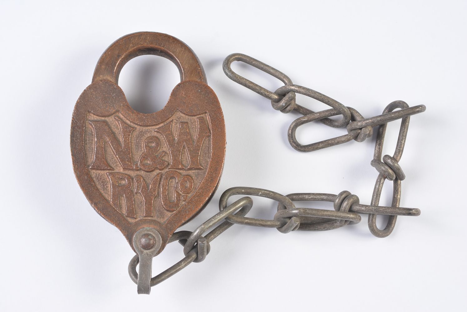 A NORFOLK AND WESTERN RAILWAY HEART-SHAPED PADLOCK