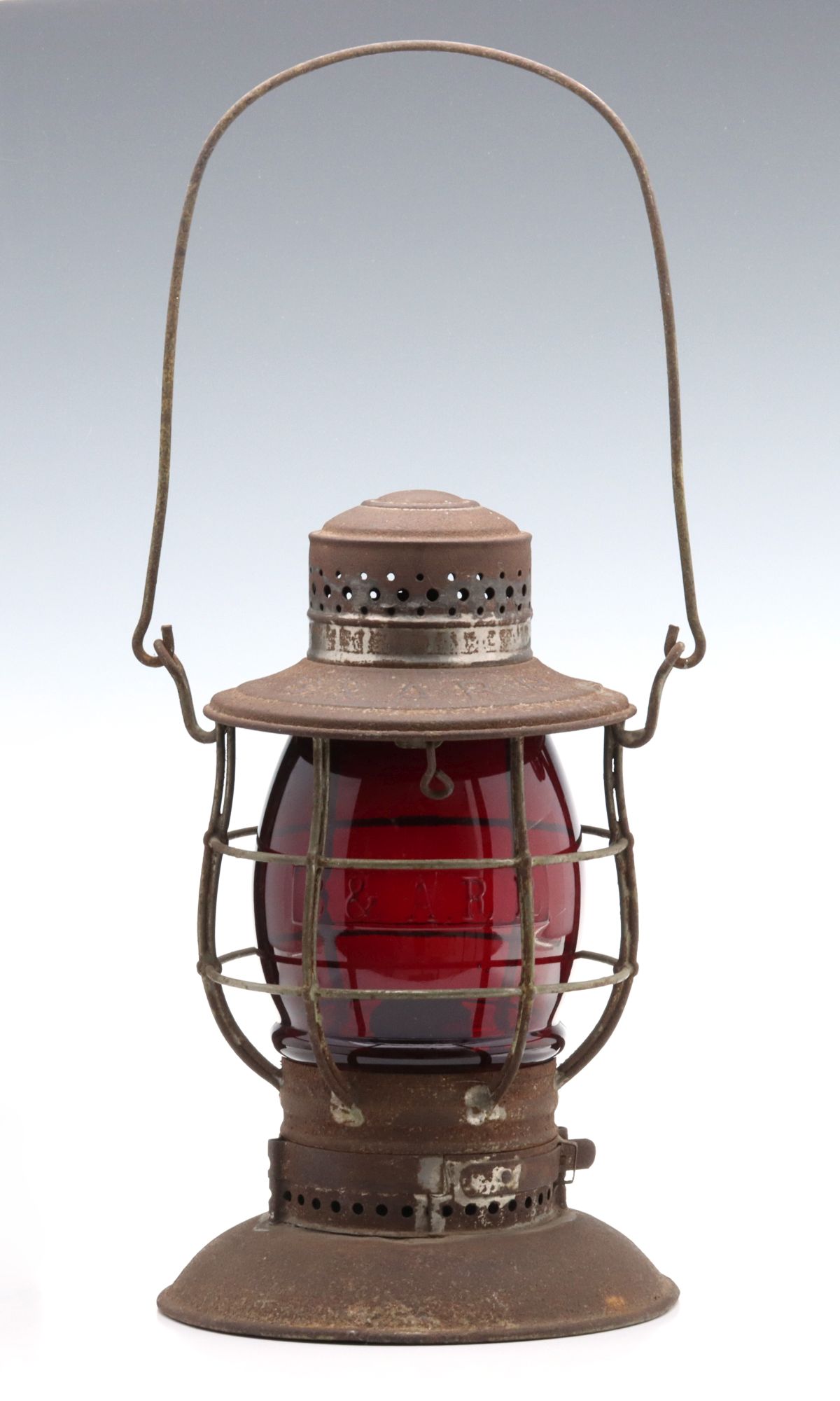 BOSTON AND ALBANY RED BARREL GLOBE RAILROAD LANTERN