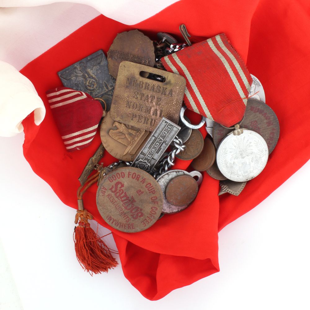 GERMAN AND US MEDALS WITH JAPANESE FLAG AND MEDALS